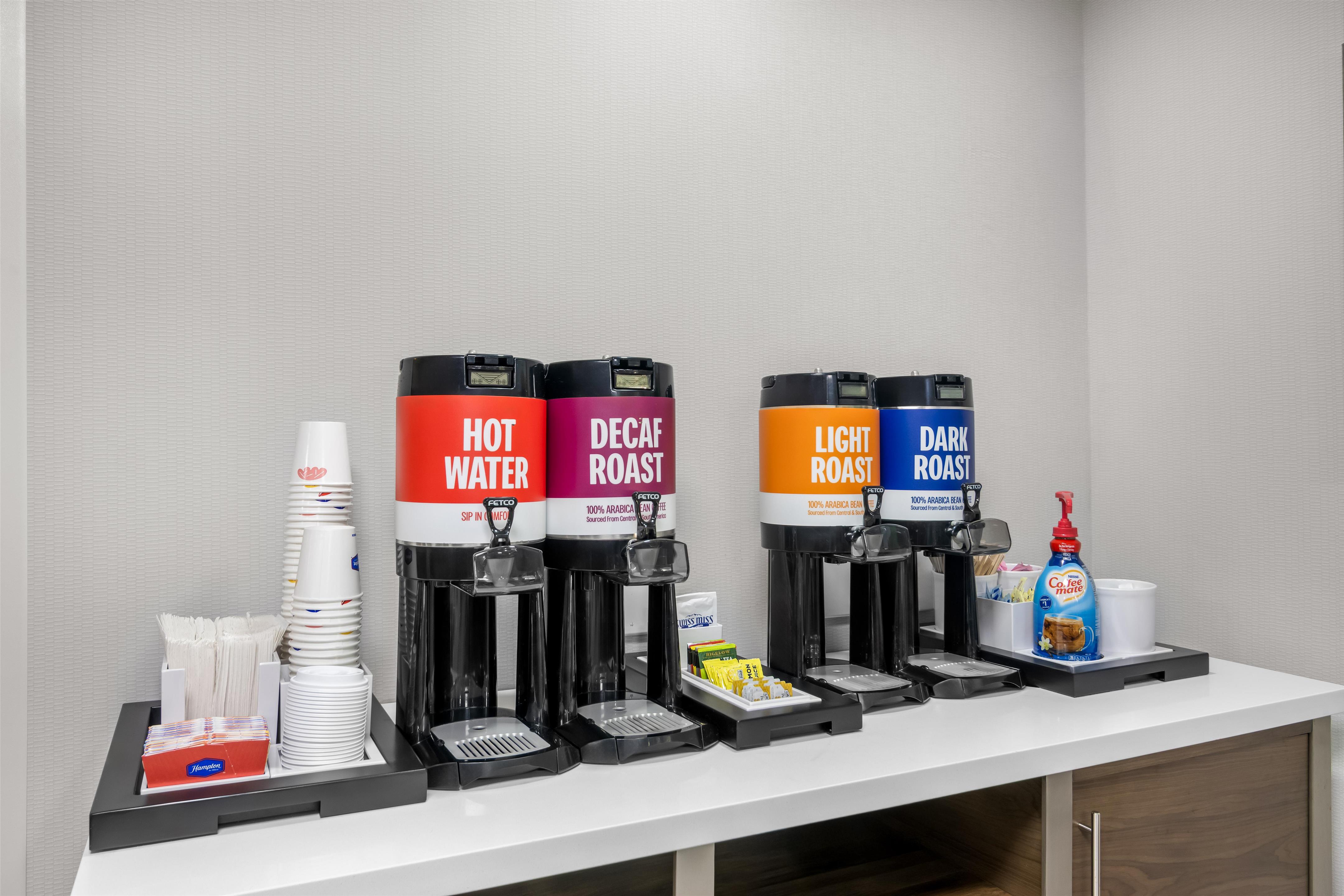 Restaurant | Hampton Inn Portage