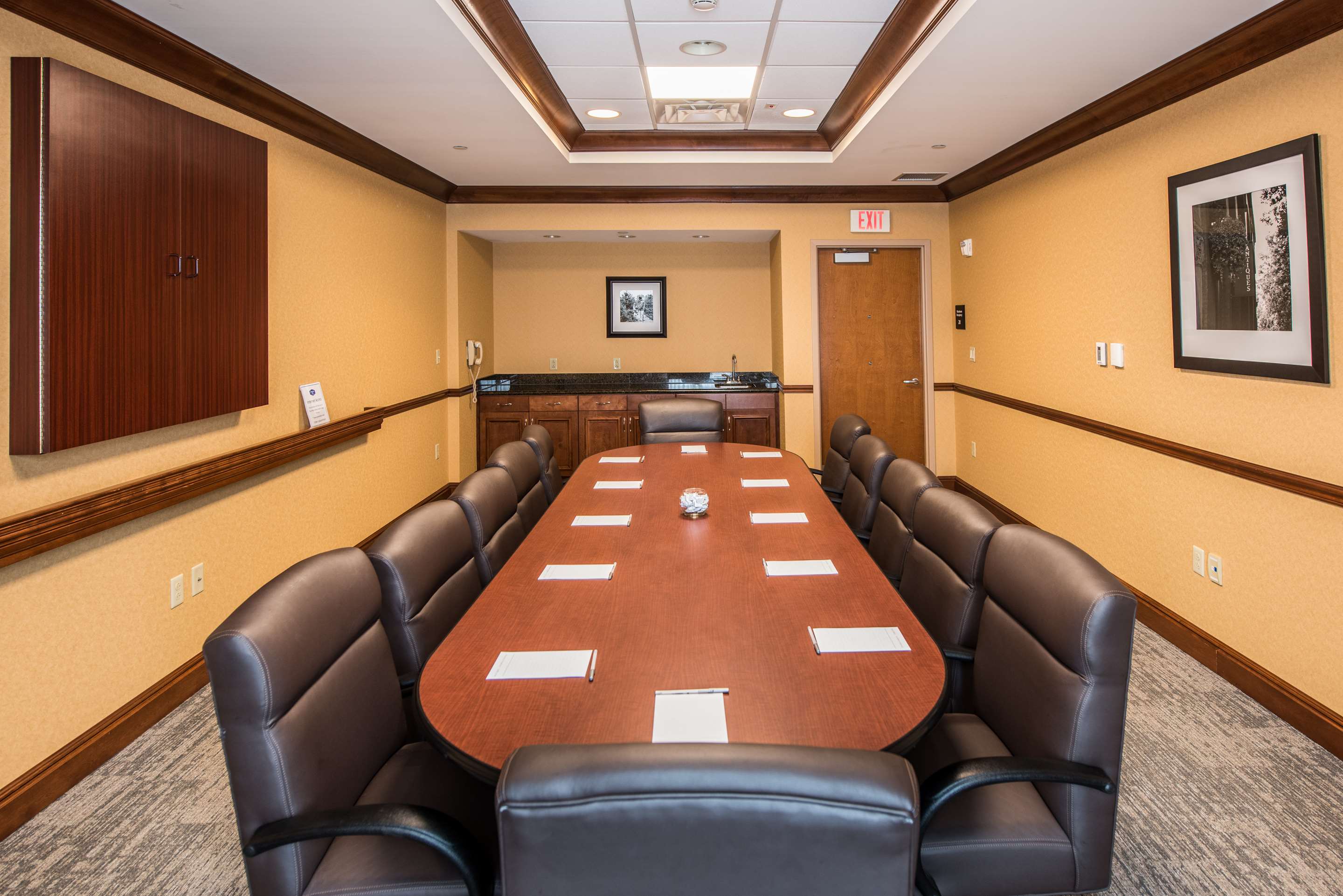 Meeting Room | Hampton Inn Presque Isle Maine