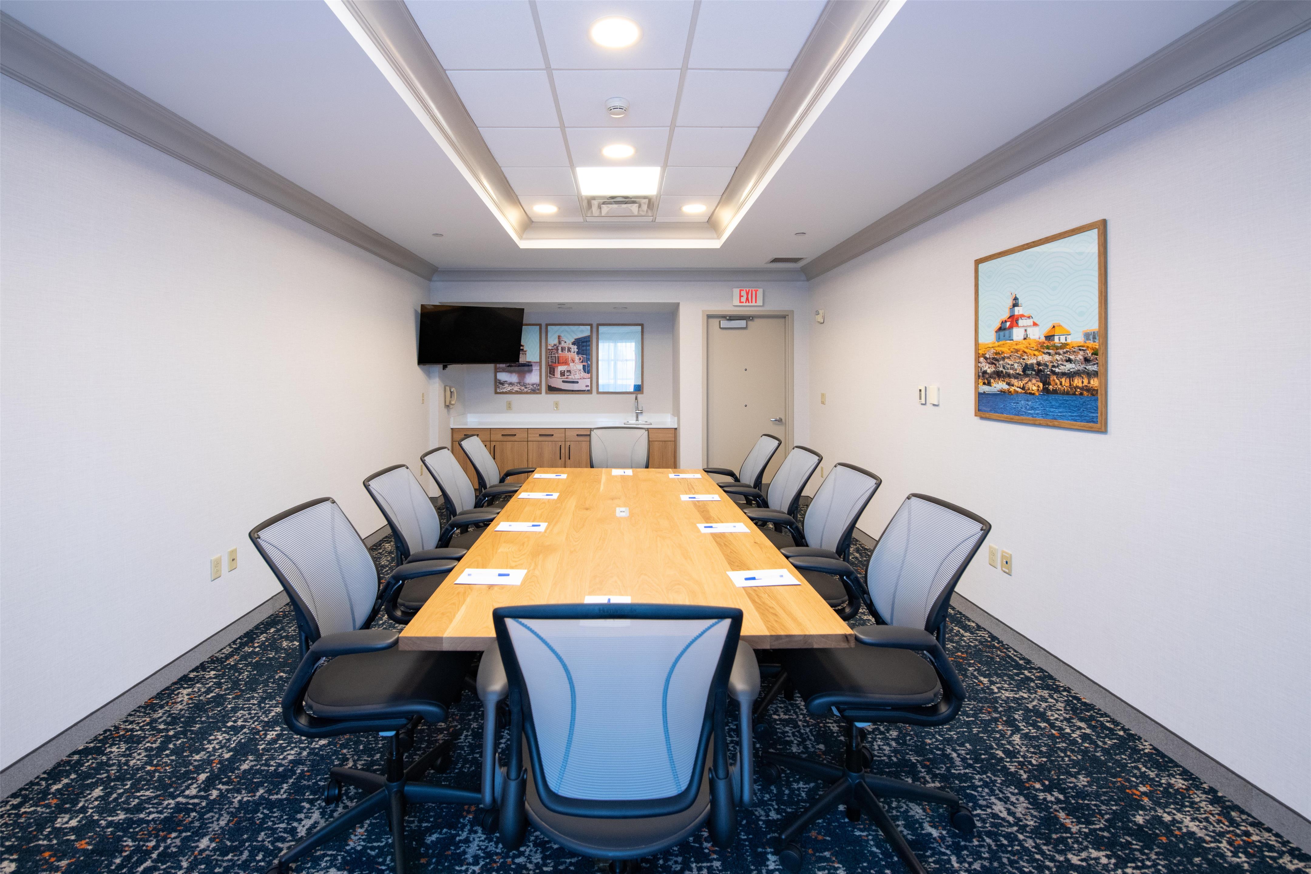 Meeting Room | Hampton Inn Presque Isle Maine