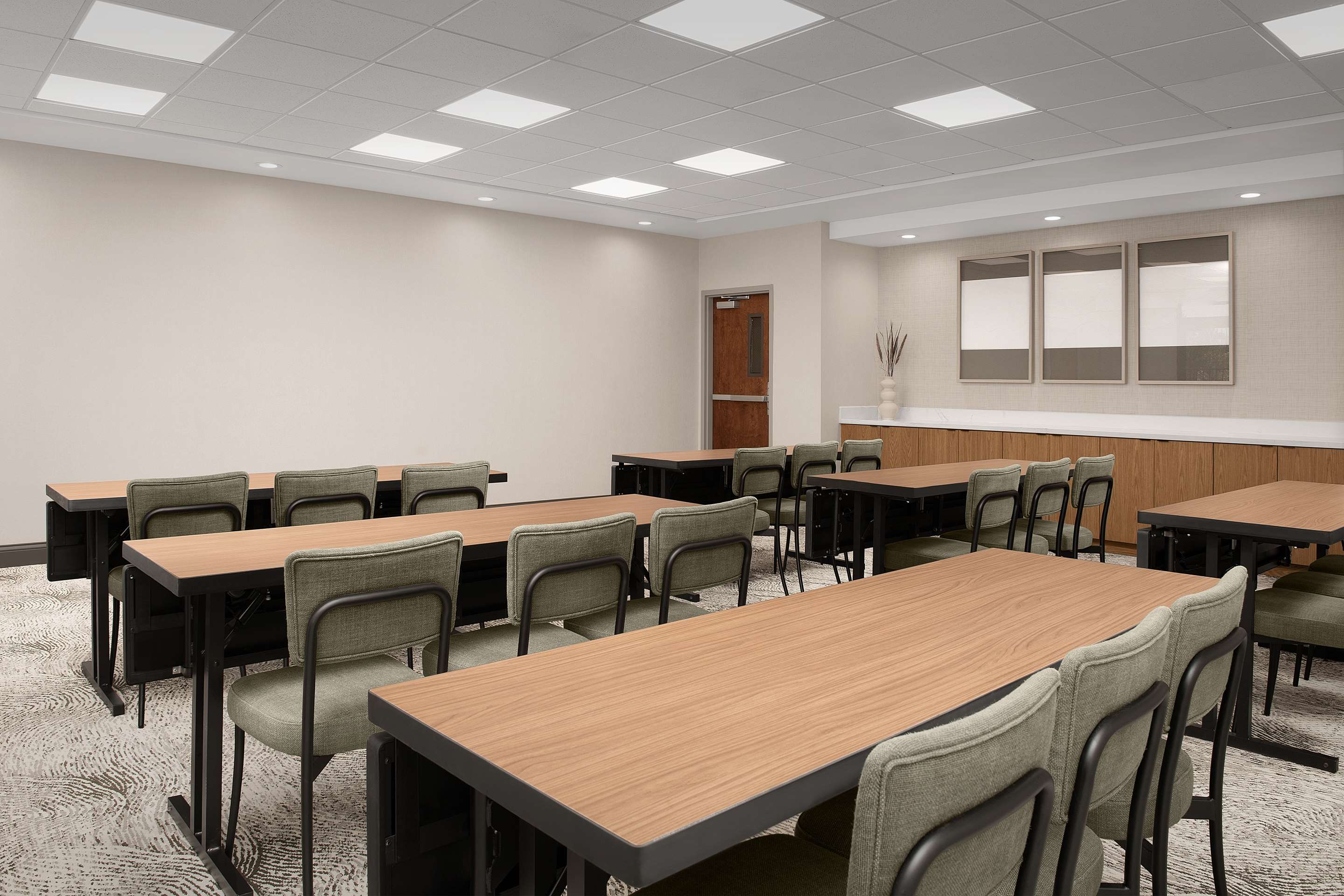 Meeting Room | Hampton Inn & Suites Paso Robles