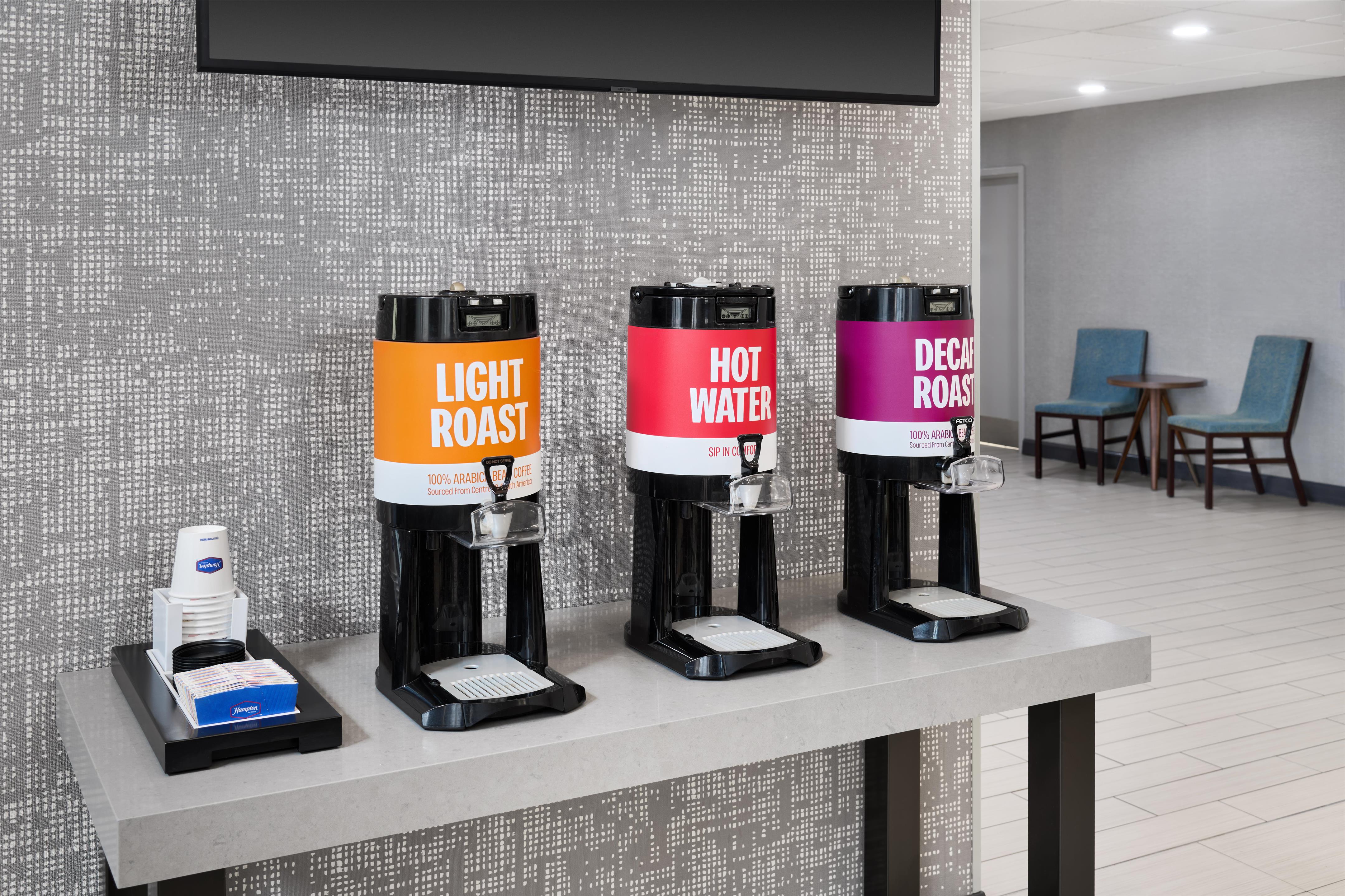 Restaurant | Hampton Inn & Suites Parsippany/North