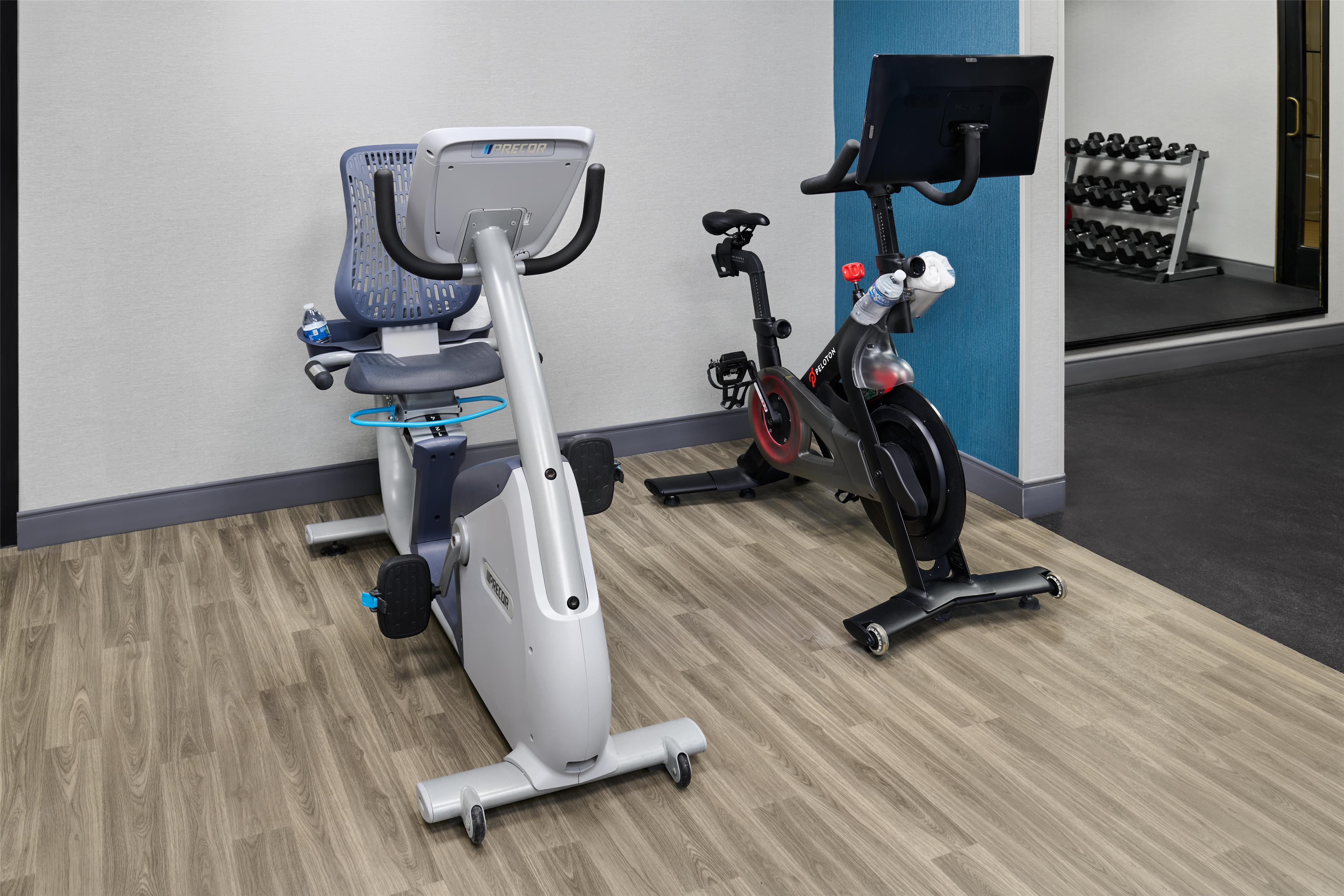 Health club fitness center gym | Hampton Inn & Suites Parsippany/North