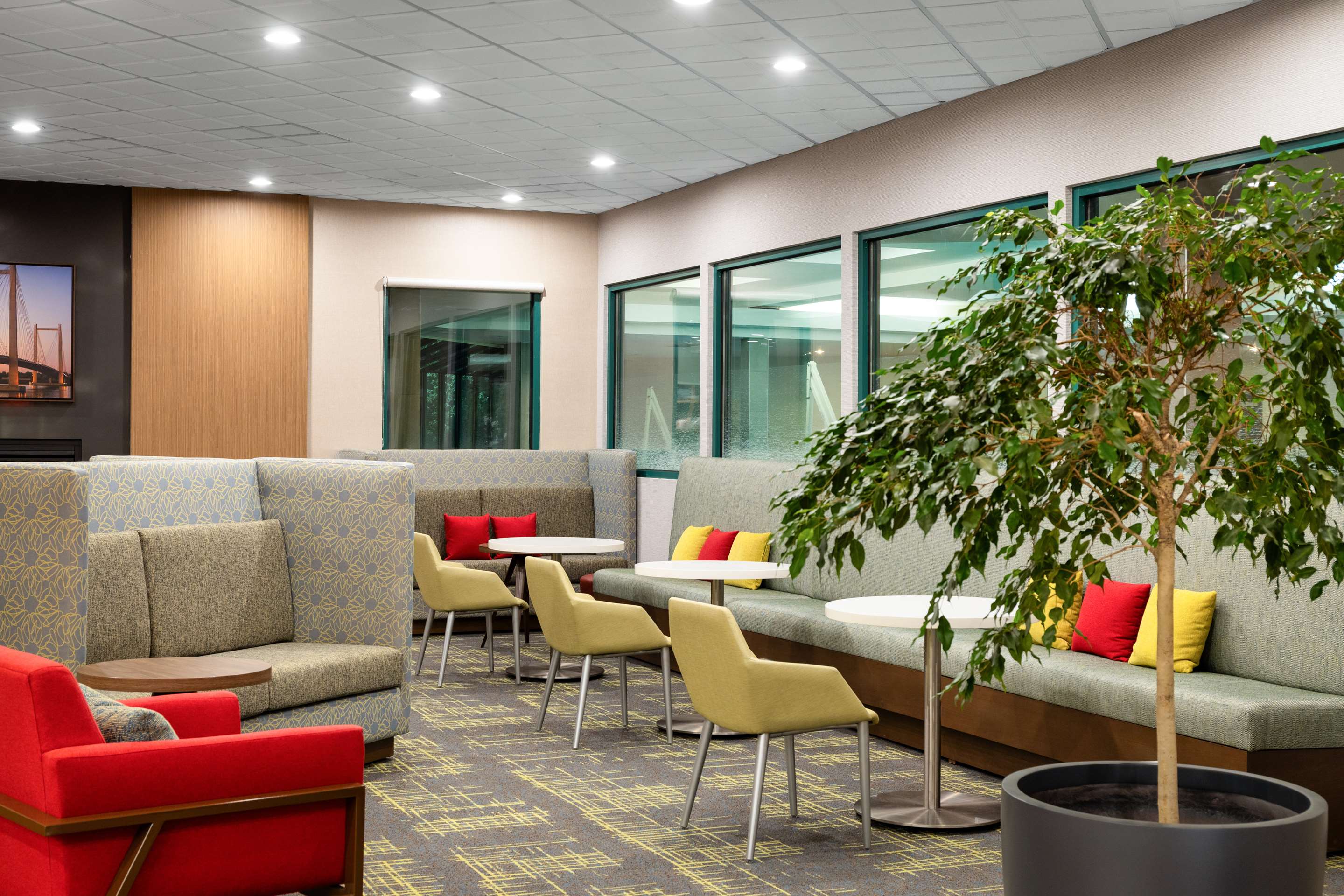 Lobby | Hampton Inn Richland/Tri-Cities