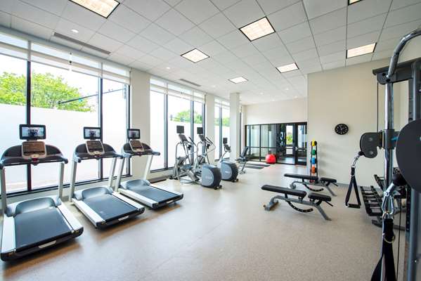 Fitness/ Exercise Room - Hampton Inn & Suites Downtown Portsmouth