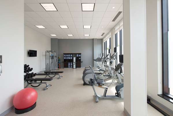 Fitness/ Exercise Room - Hampton Inn & Suites Downtown Portsmouth