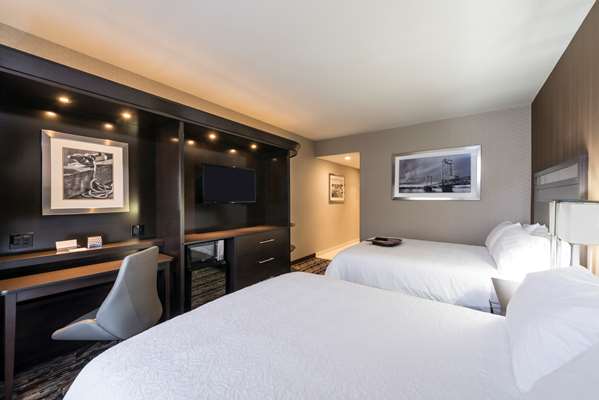  - Hampton Inn & Suites Downtown Portsmouth