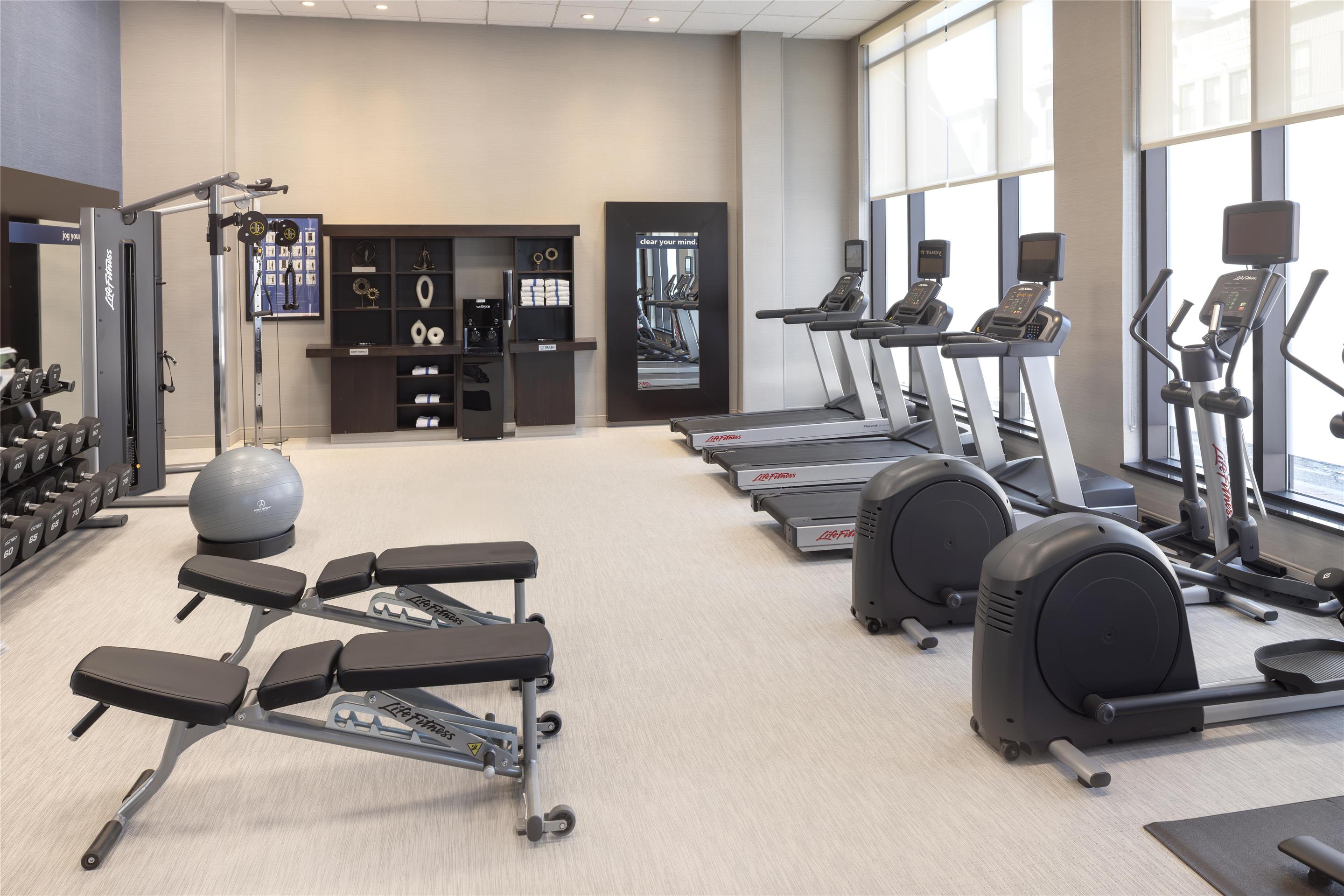 Health club fitness center gym | Hampton Inn & Suites Portsmouth Downtown