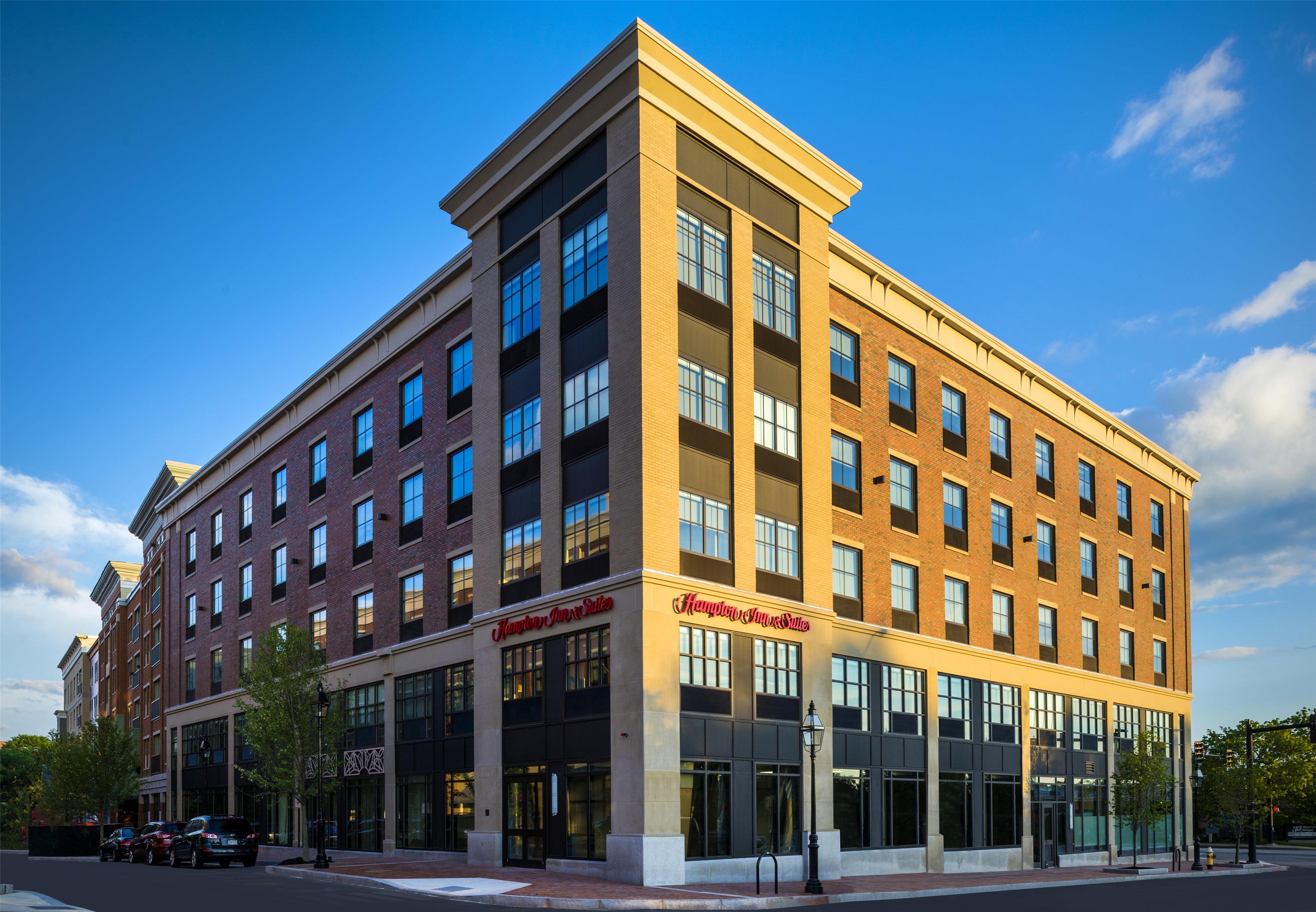 Hampton Inn & Suites Portsmouth/Downtown