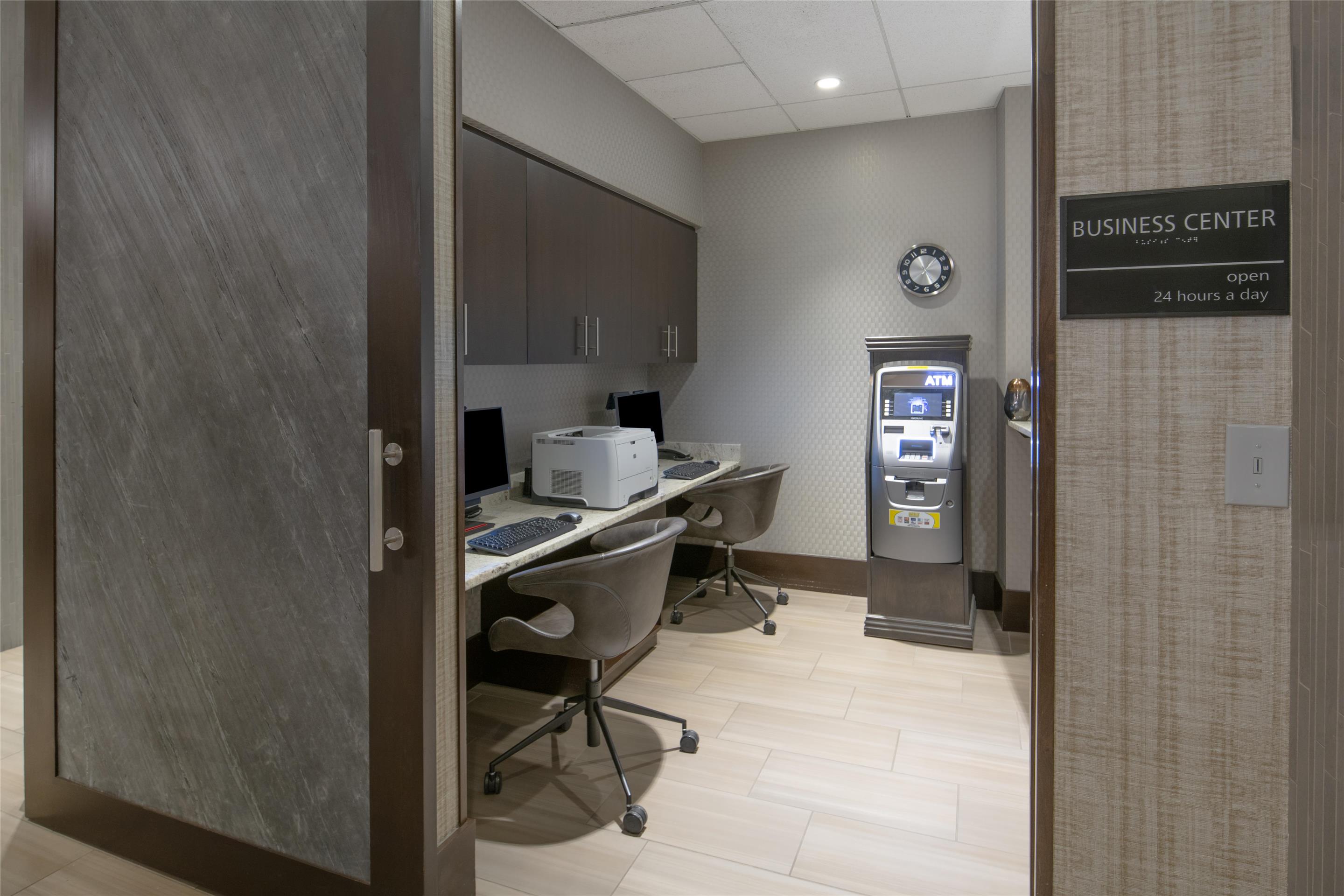 Business Center | Hampton Inn & Suites Portsmouth Downtown