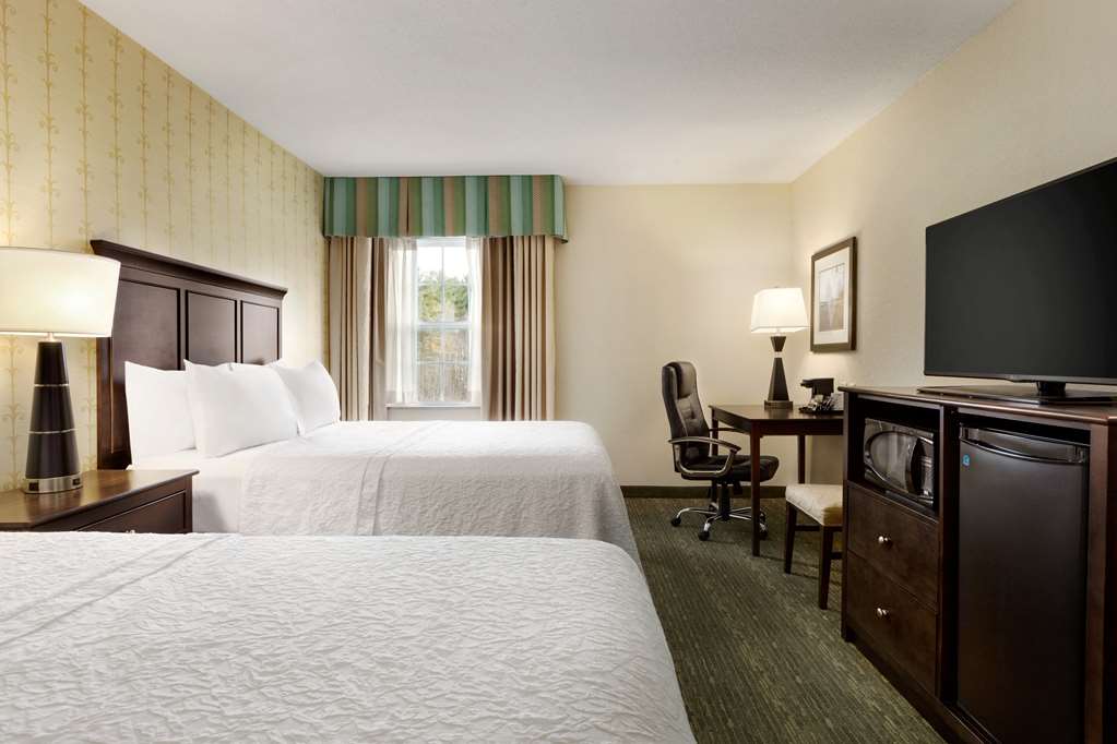 Hampton Inn Dover Room Type - 2 QNS ACCESSIBLE W TUB NS