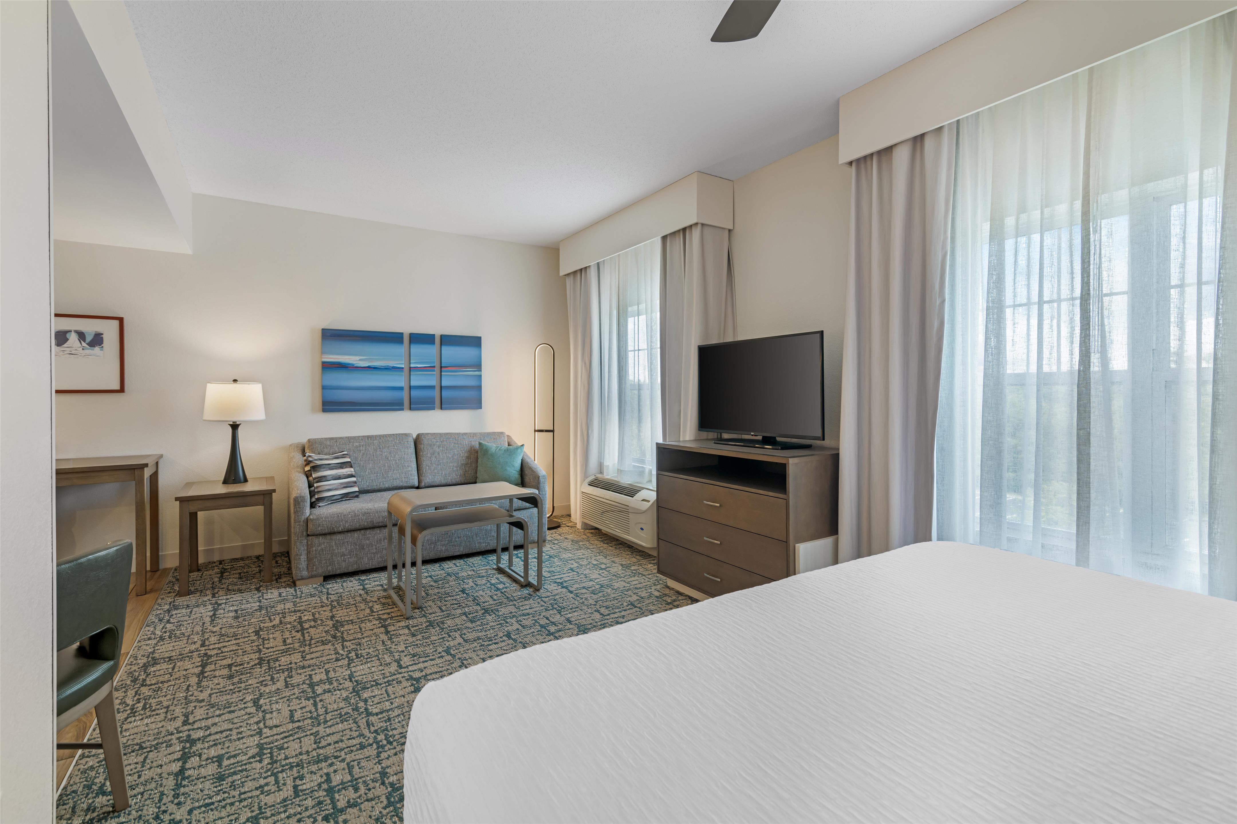 Guest room