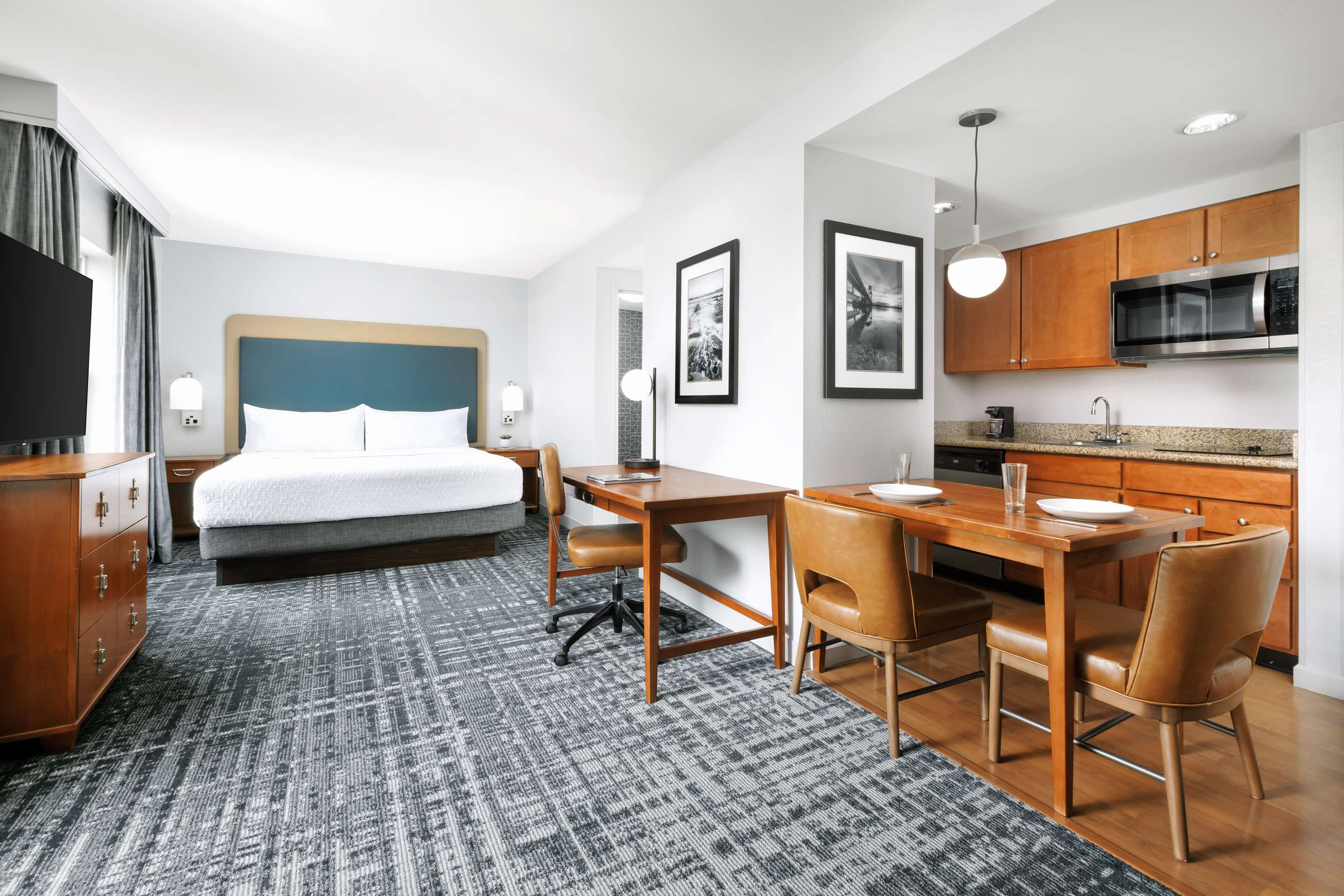 Guest room