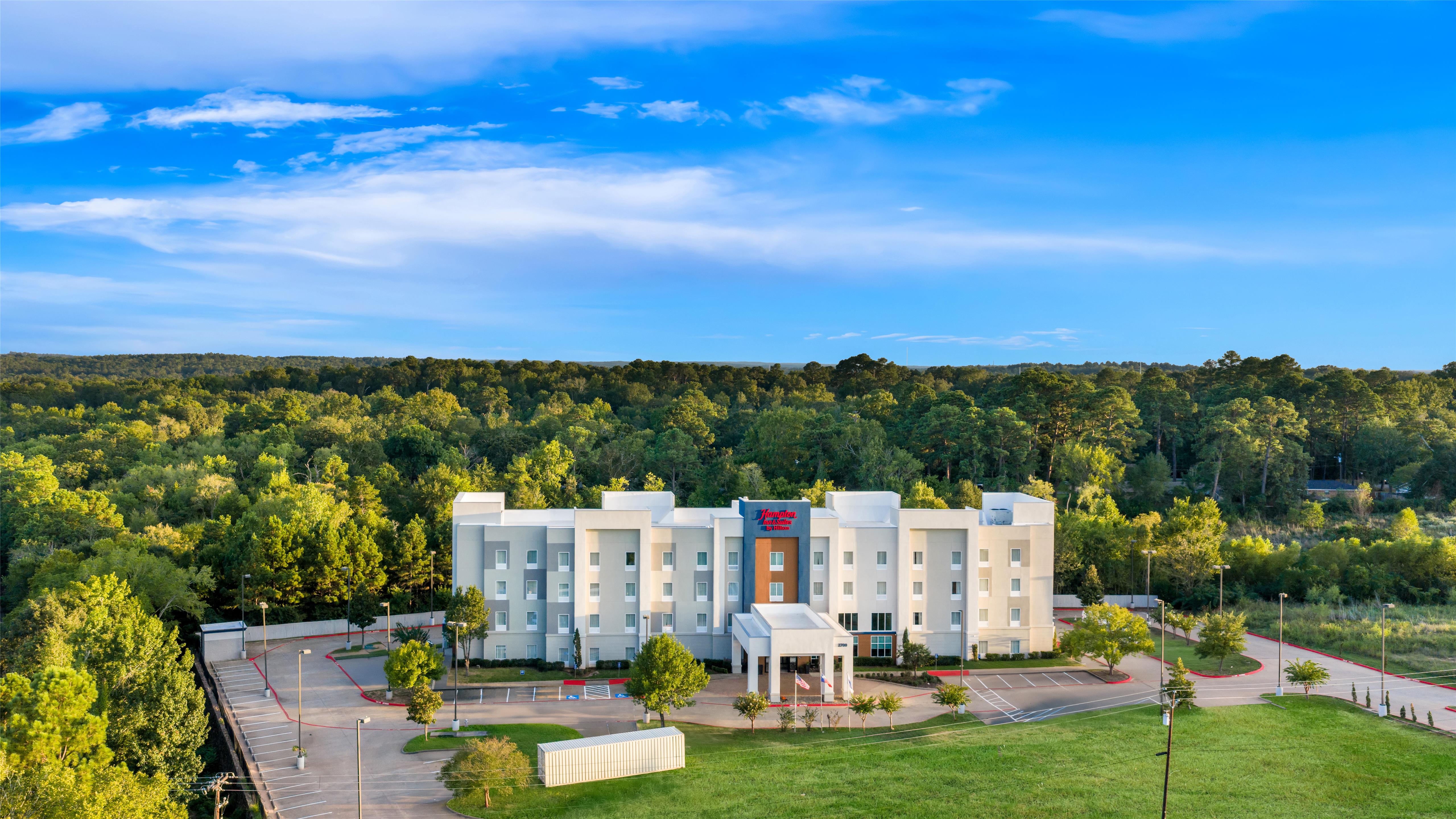 Exterior | Hampton Inn & Suites Palestine