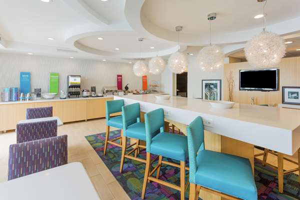 Amenities - Hampton Inn Hopewell - I-295, Exit 9