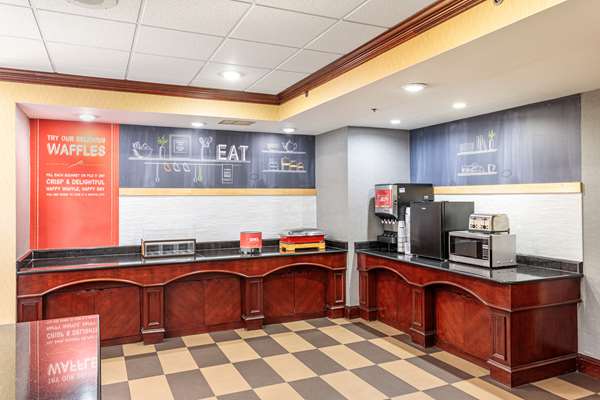Amenities - Hampton Inn Ft Gregg Adams Petersburg - I-95, Exit 45