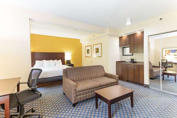  - Hampton Inn Ft Gregg Adams Petersburg - I-95, Exit 45