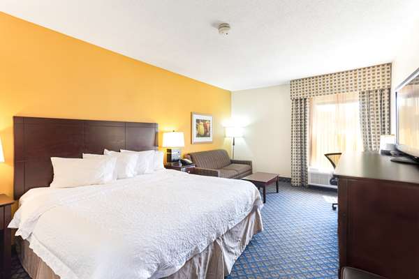  - Hampton Inn Ft Gregg Adams Petersburg - I-95, Exit 45