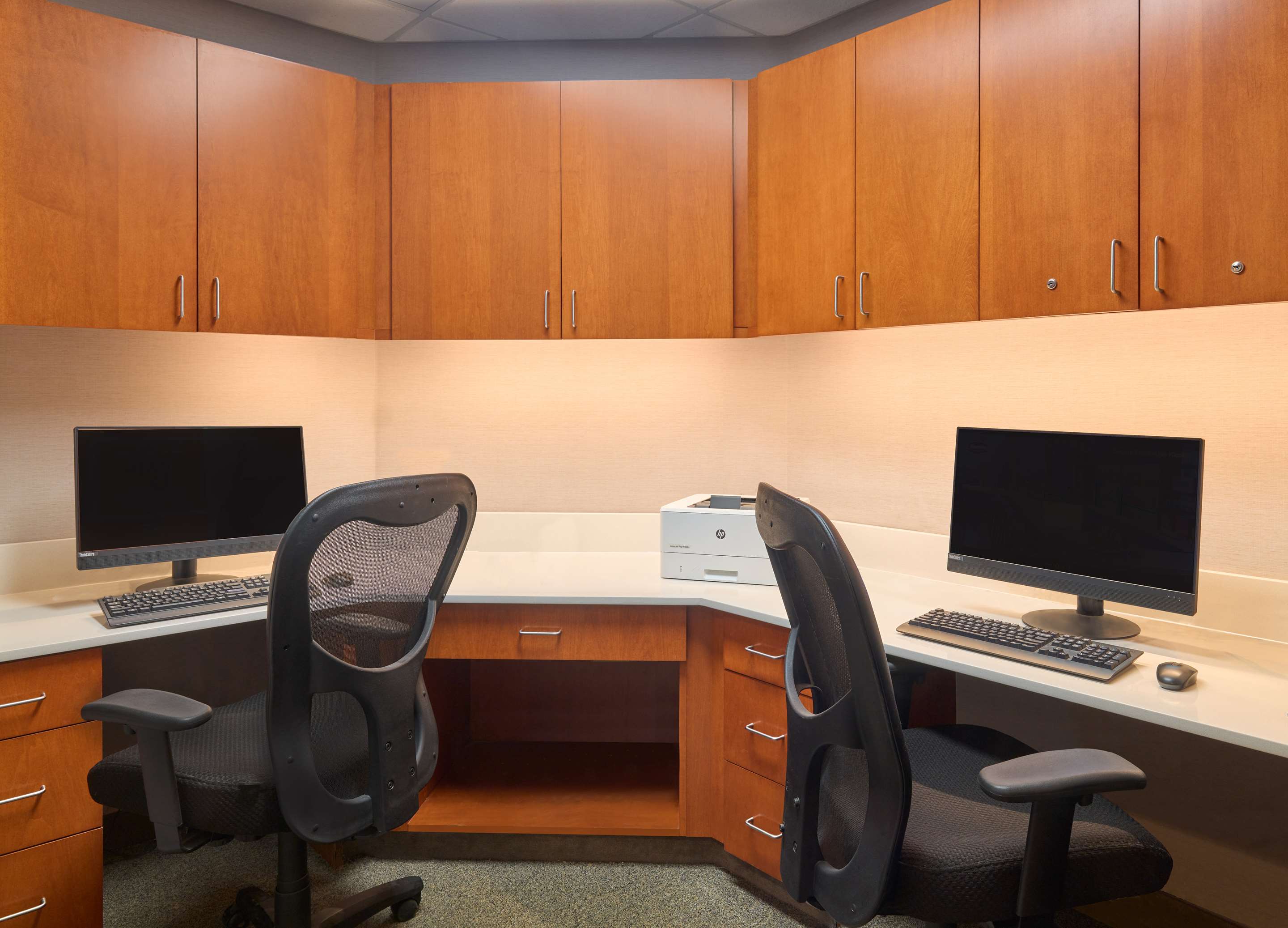 Business Center | Hampton Inn & Suites Providence/Smithfield