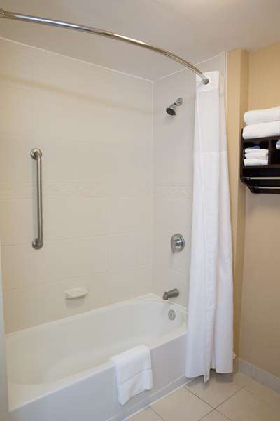  - Hampton Inn & Suites Providence