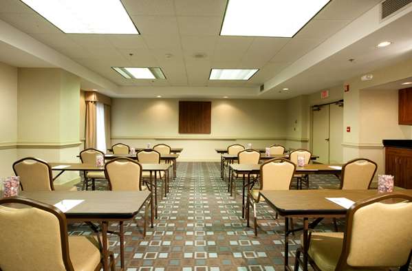  - Hampton Inn Pennsville - I-295, Exit 1