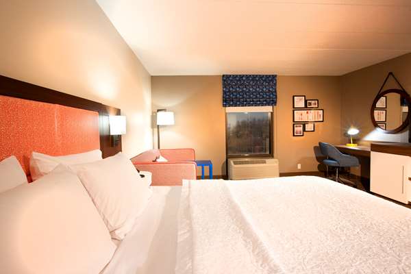  - Hampton Inn Pennsville - I-295, Exit 1