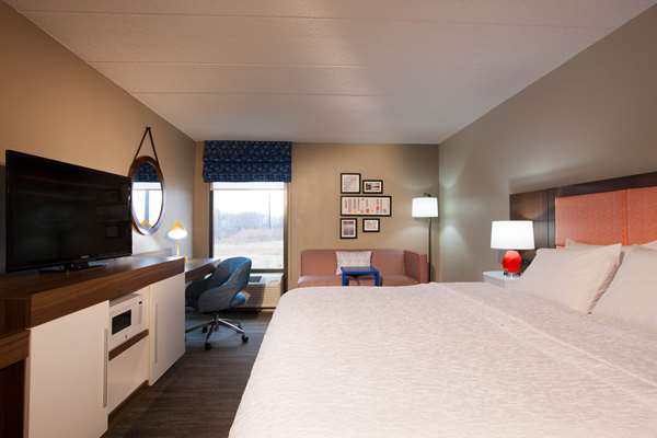  - Hampton Inn Pennsville - I-295, Exit 1