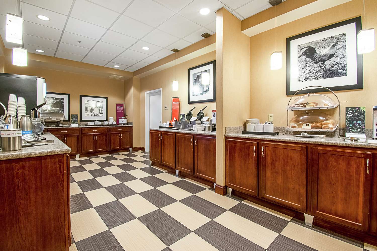 Hampton Inn Pine Grove, PA See Discounts