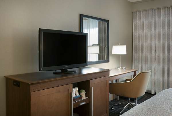  - Hampton Inn & Suites Pineville - I-485, Exit 64