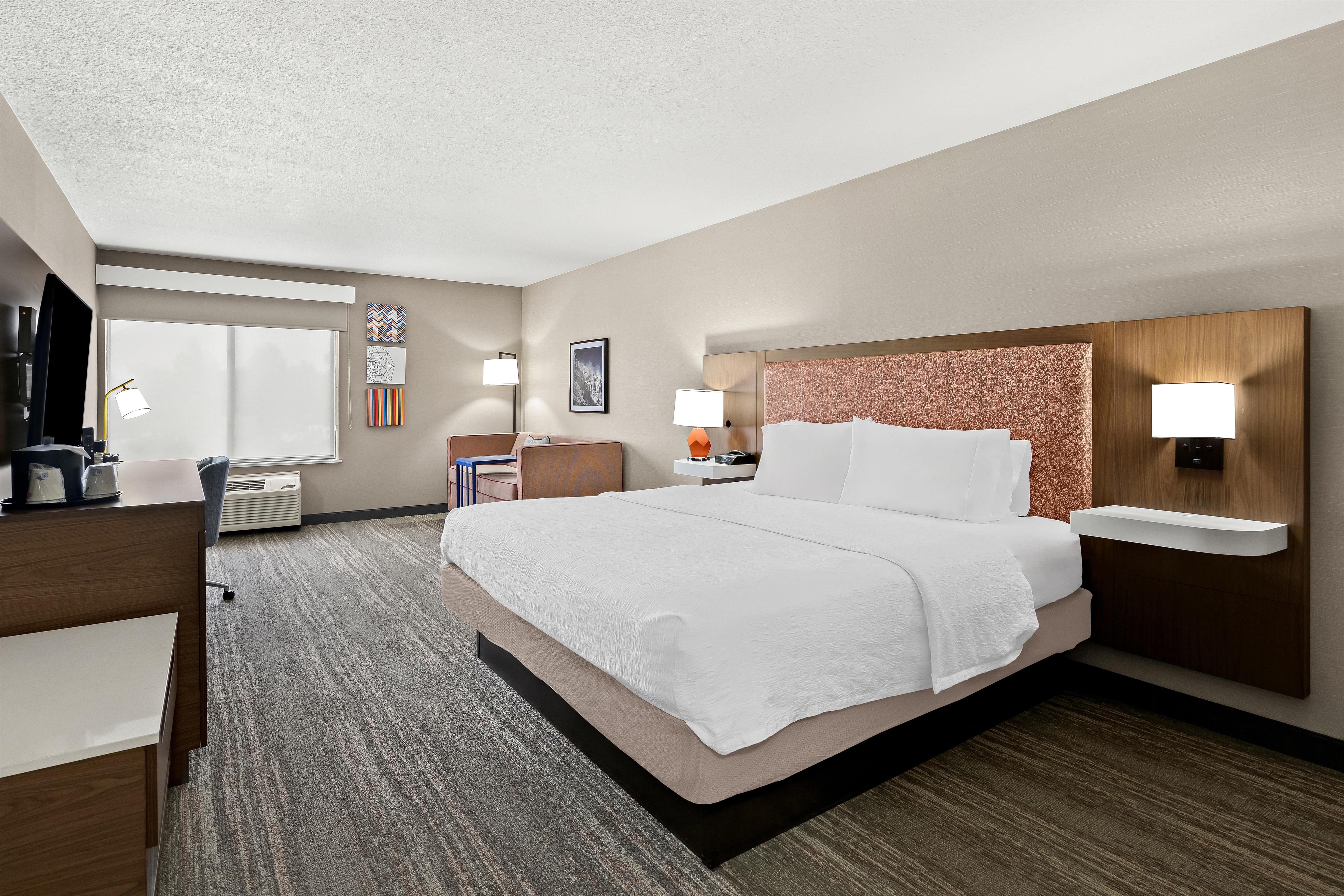 Hampton Inn by Hilton Provo Room Type - 1KING STUDY SOFABED NOSMOK