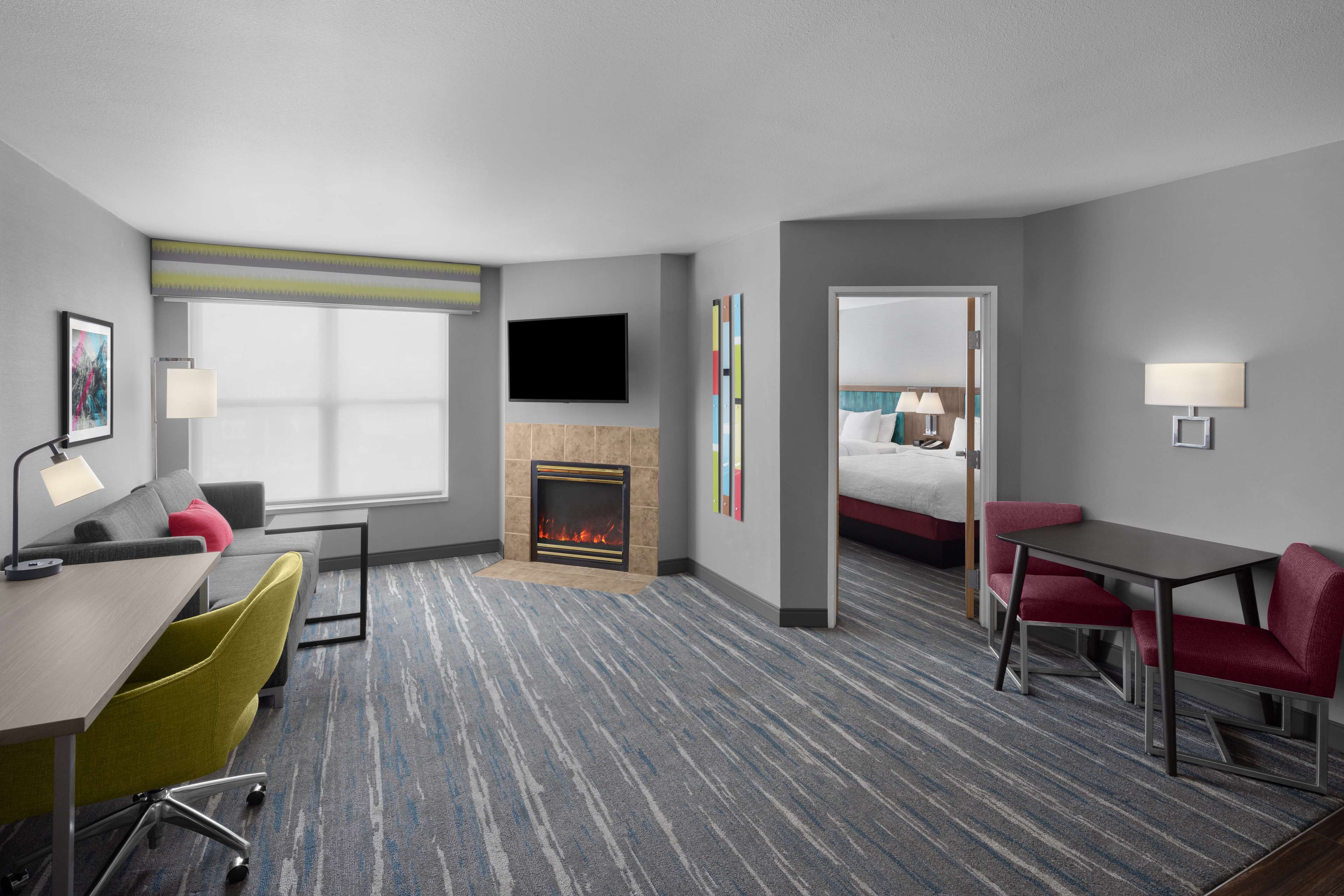 Hampton Inn & Suites by Hilton Orem Room Type - 2 QN STE FIRPL KIT NONSMOK