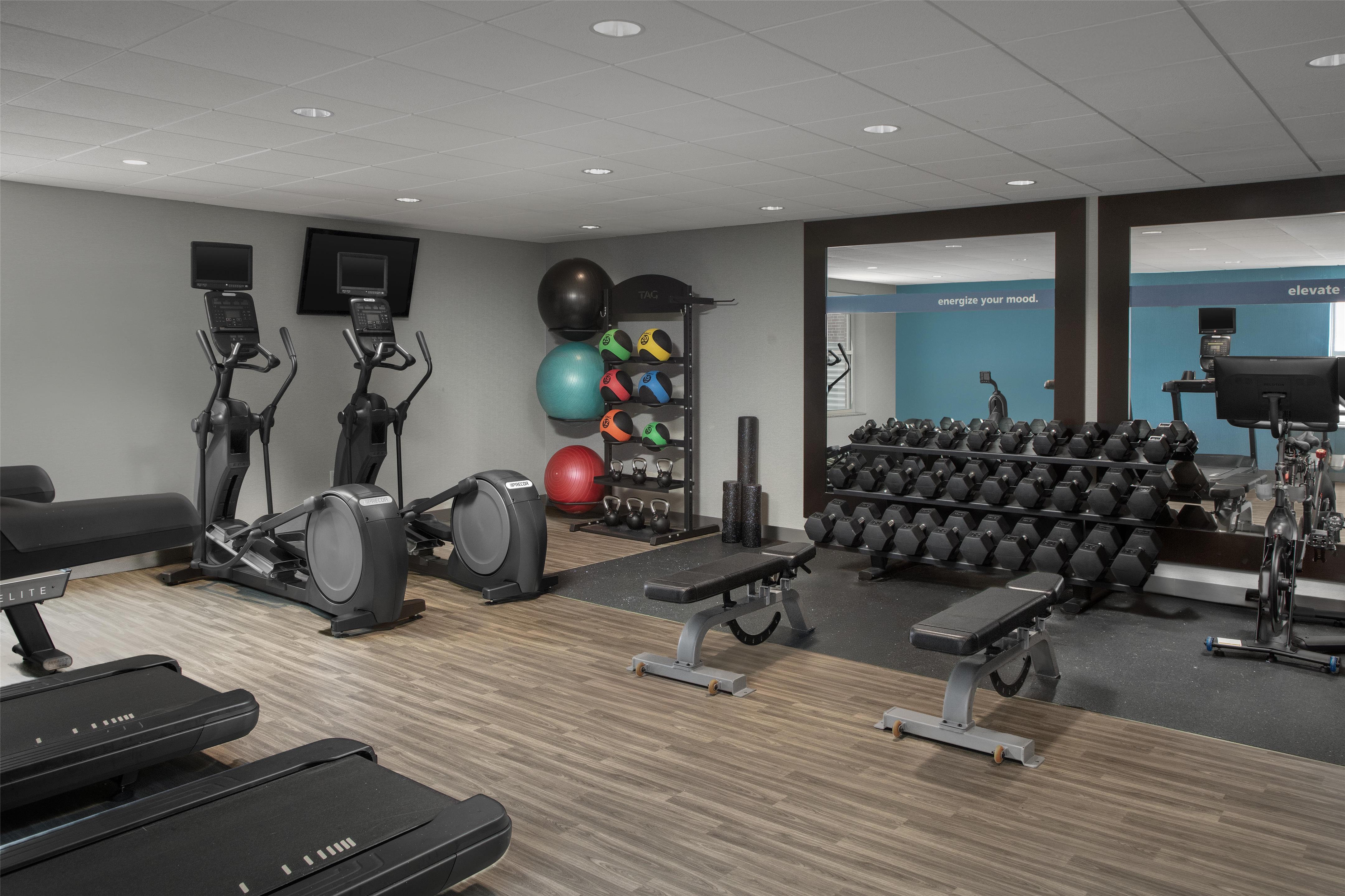 Health club fitness center gym | Hampton Inn Portland Downtown - Waterfront