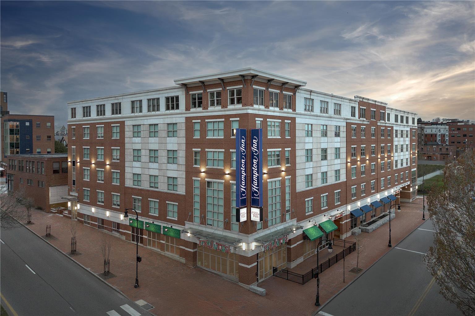 Hampton Inn Portland Downtown-Waterfront