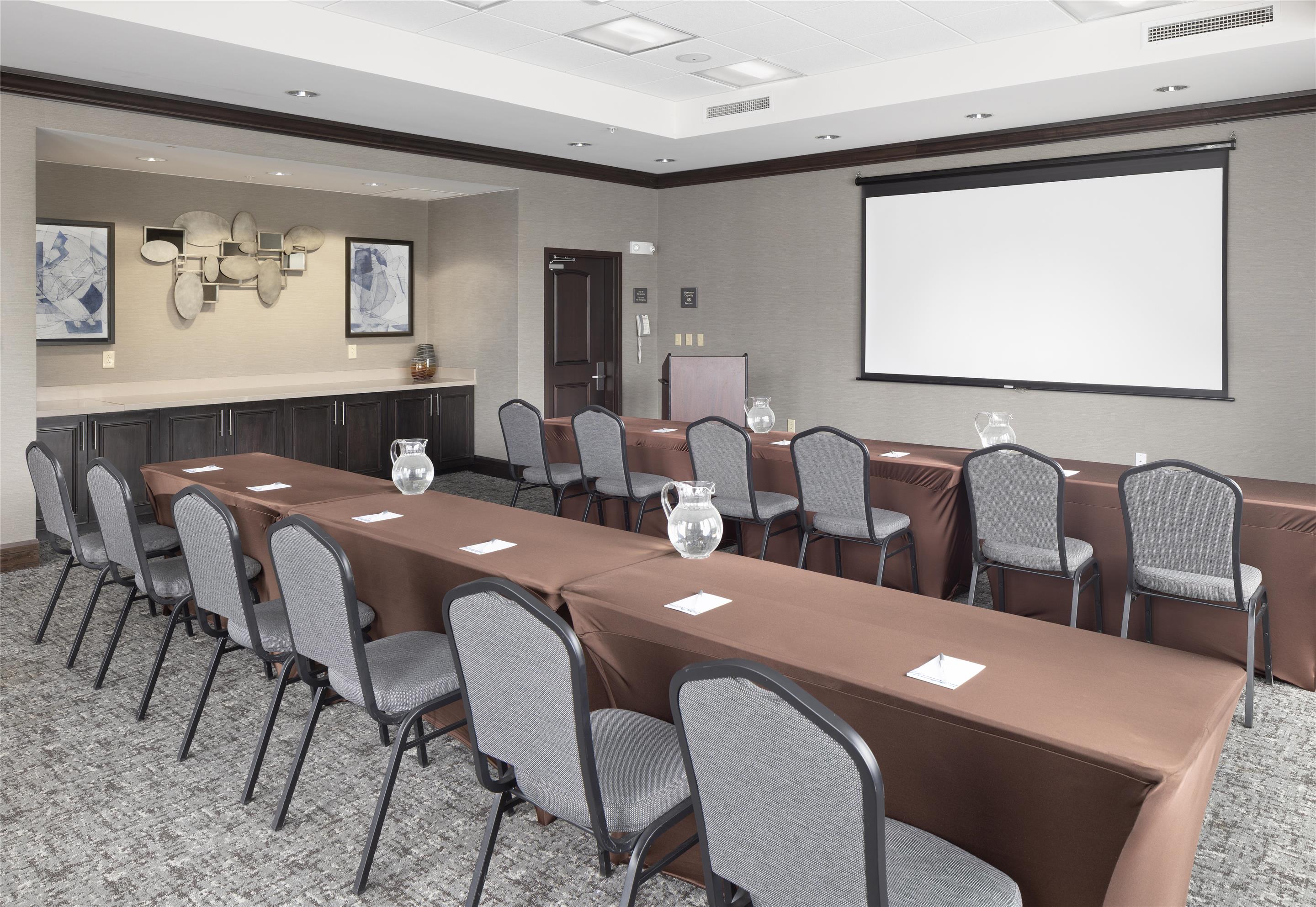 Meeting Room | Hampton Inn Lewiston-Auburn