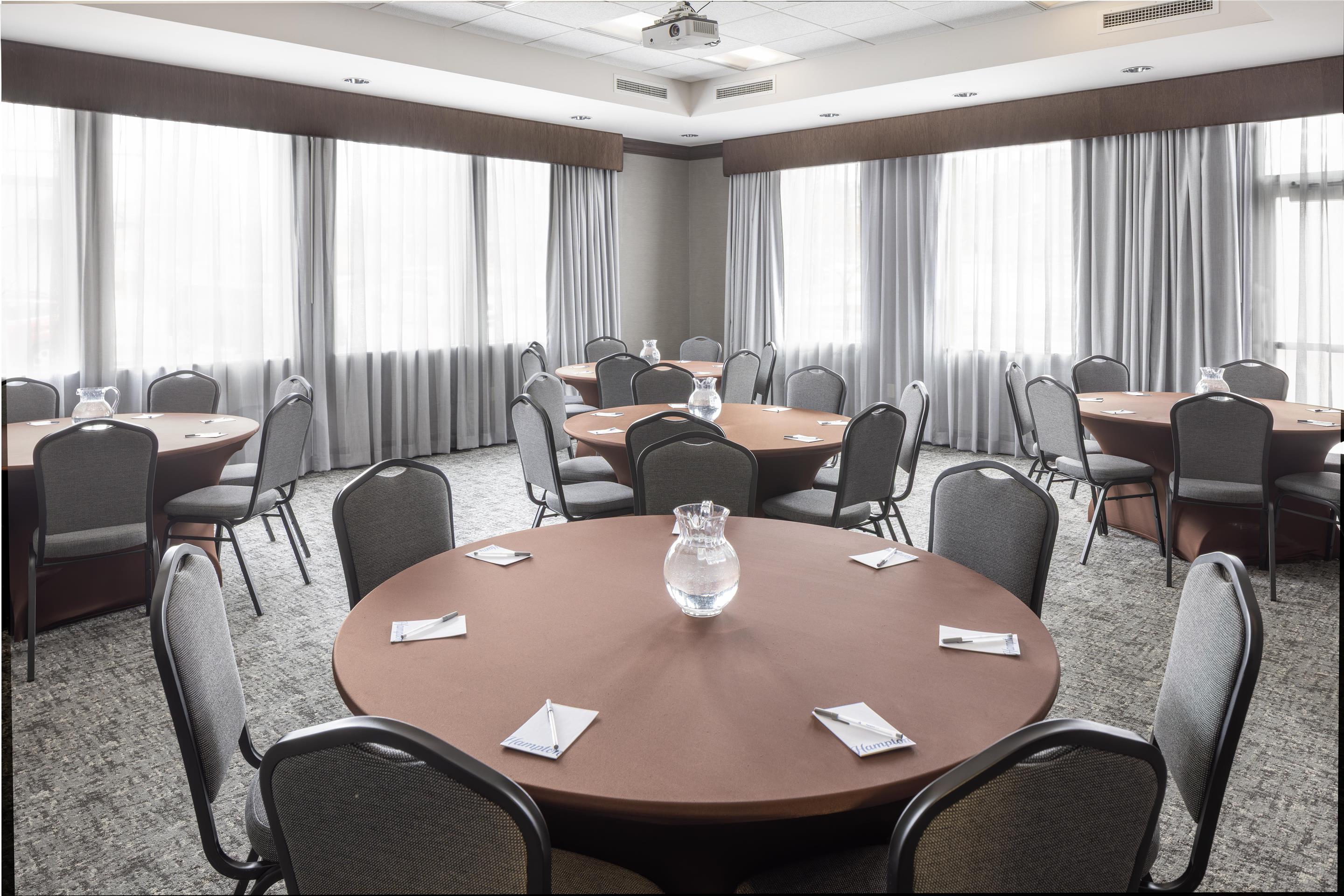 Meeting Room | Hampton Inn Lewiston-Auburn