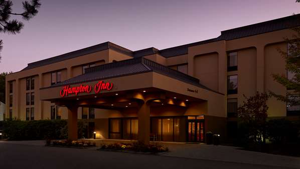 Exterior view - Hampton Inn Airport South Portland