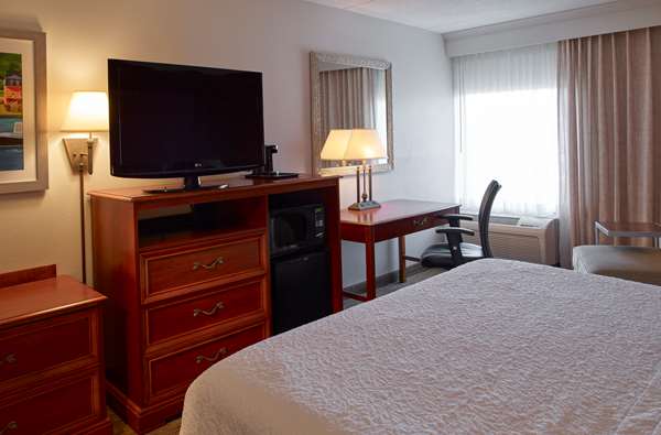  - Hampton Inn Airport South Portland