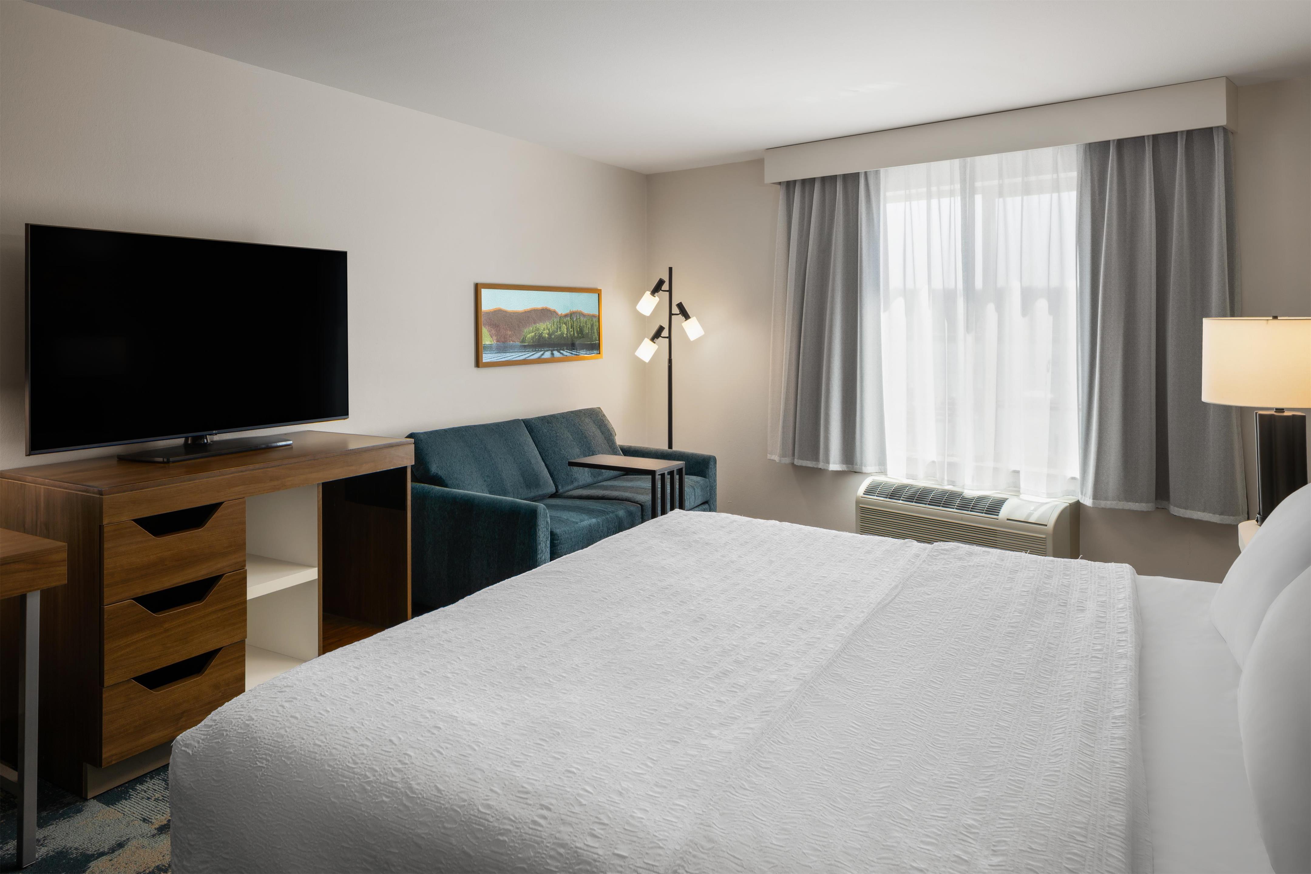 Guest room