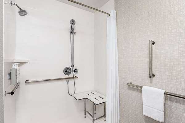  - Hampton Inn Quakertown - I-476, Exit 44