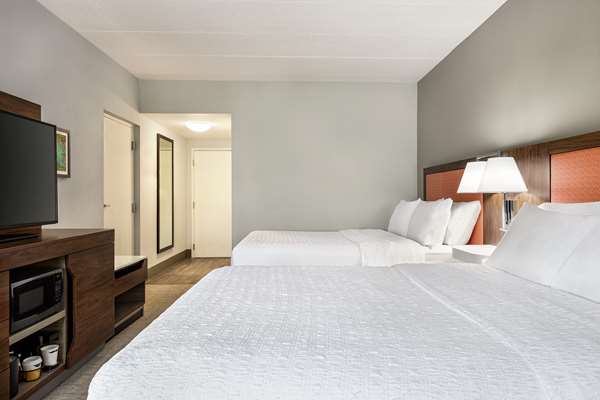  - Hampton Inn Quakertown - I-476, Exit 44