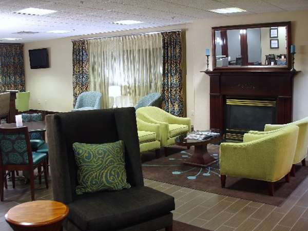  - Hampton Inn Richmond - I-75, Exit 87