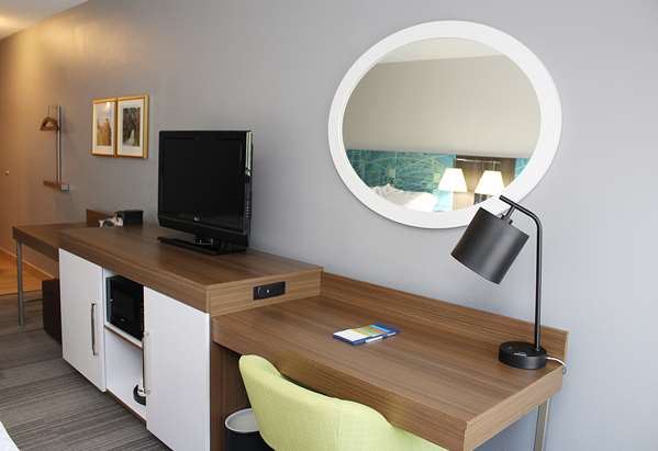  - Hampton Inn Richmond - I-75, Exit 87