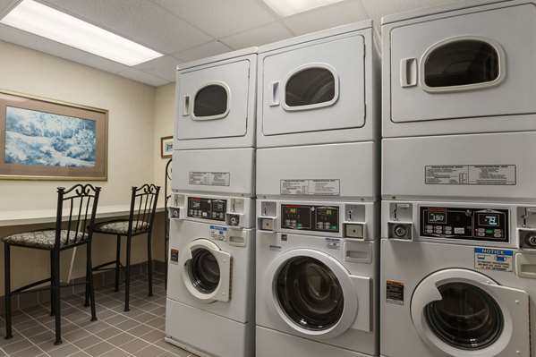  - Hampton Inn & Suites Ridgecrest