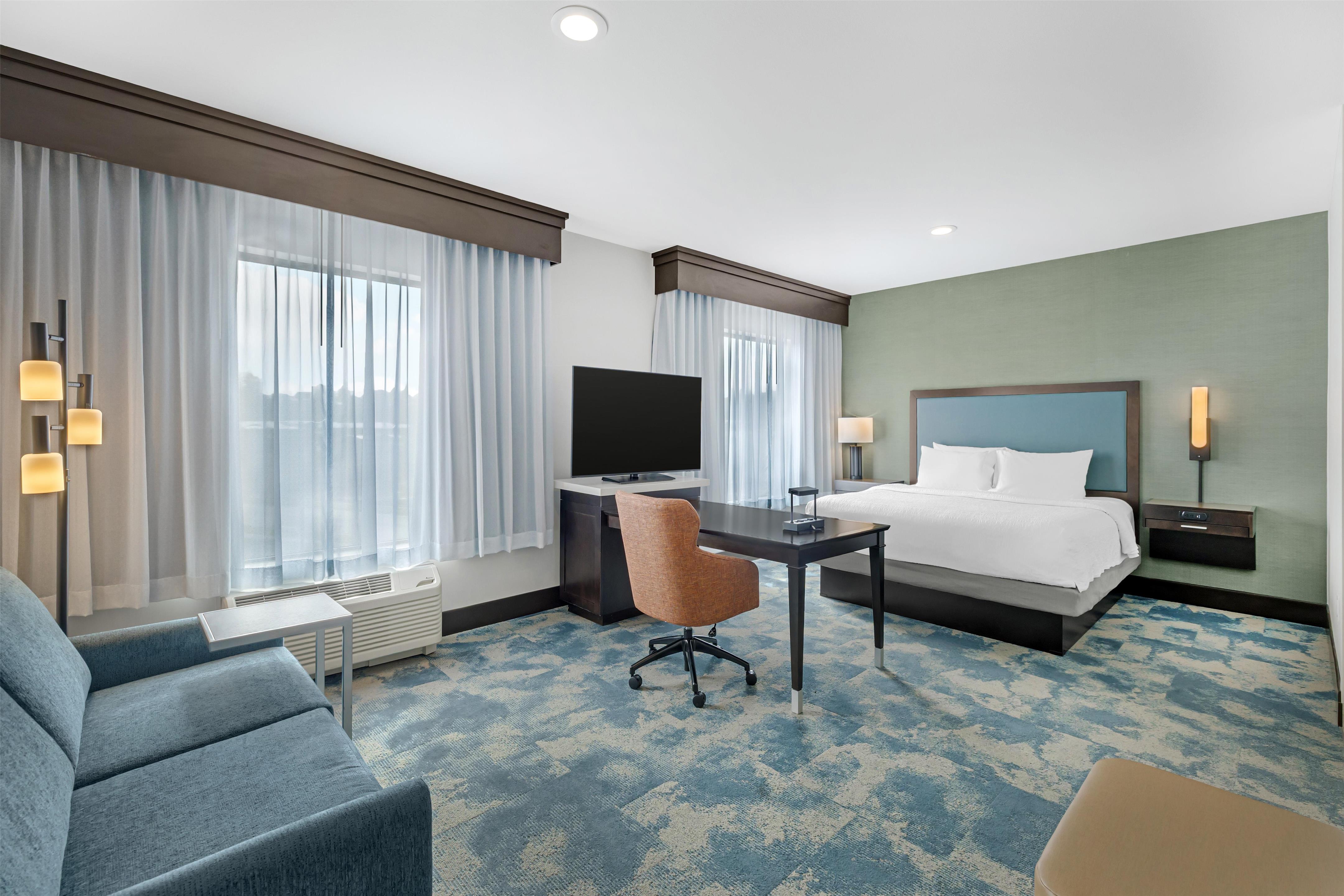 Guest room