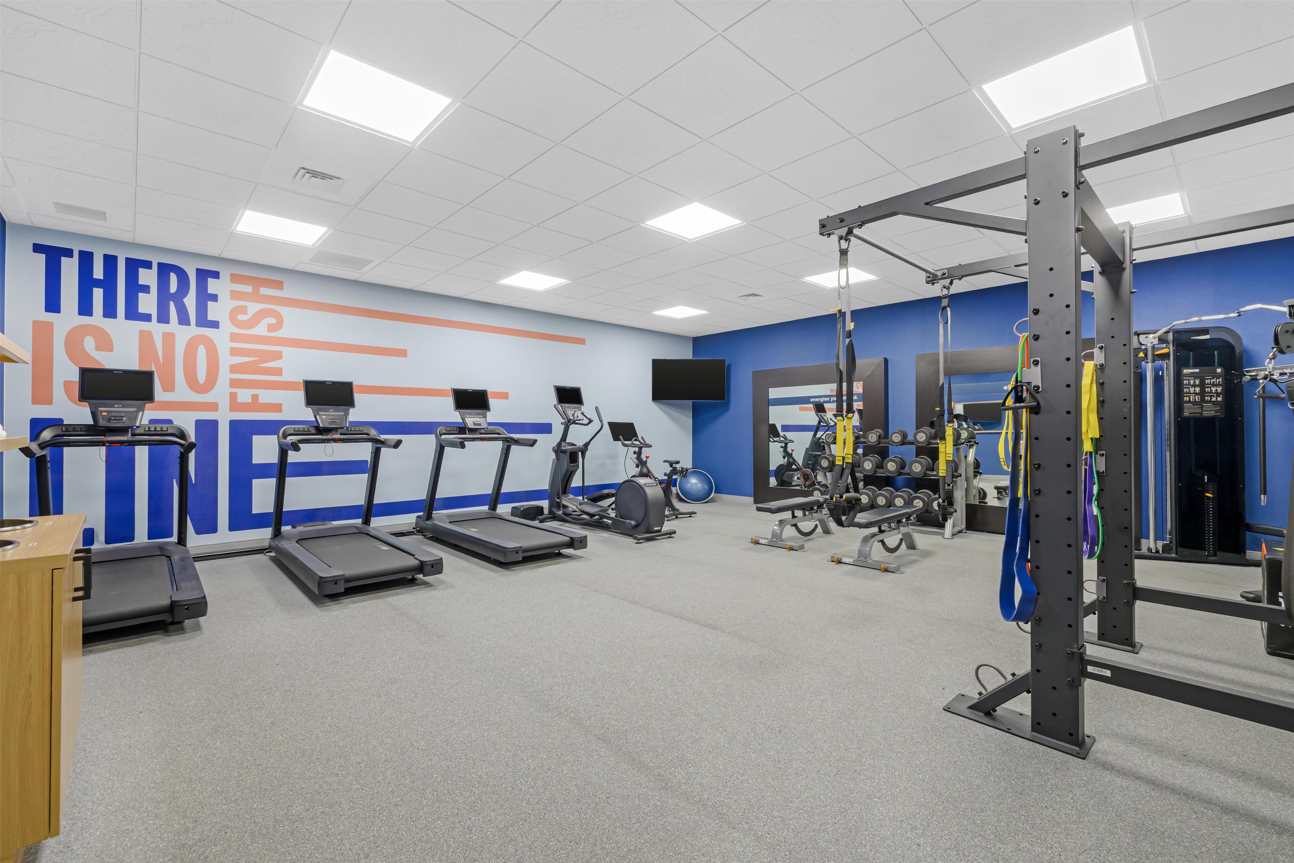 Health club fitness center gym | Hampton Inn & Suites Bend