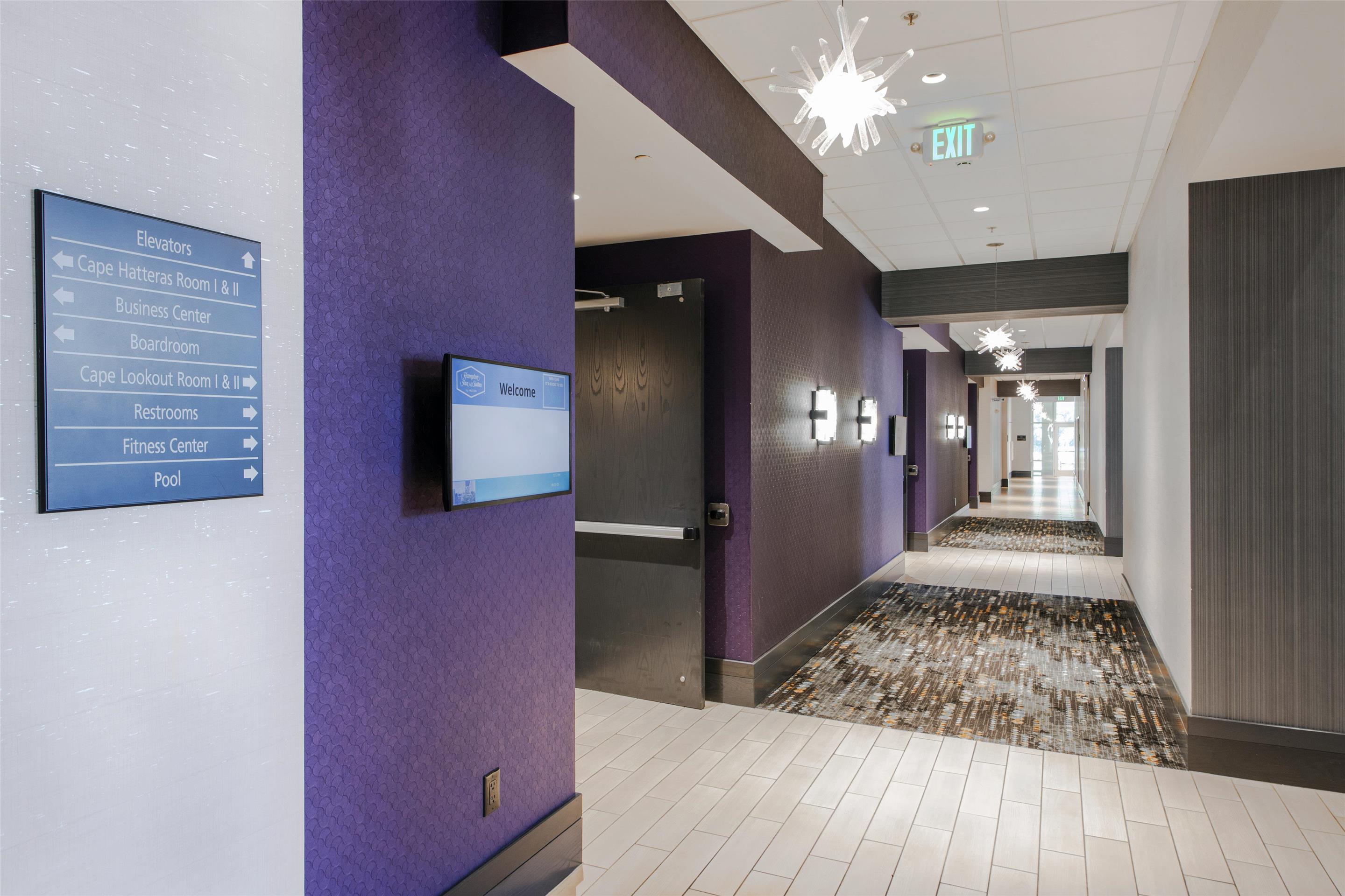 Lobby | Hampton Inn & Suites Raleigh-Durham Airport-Brier Creek