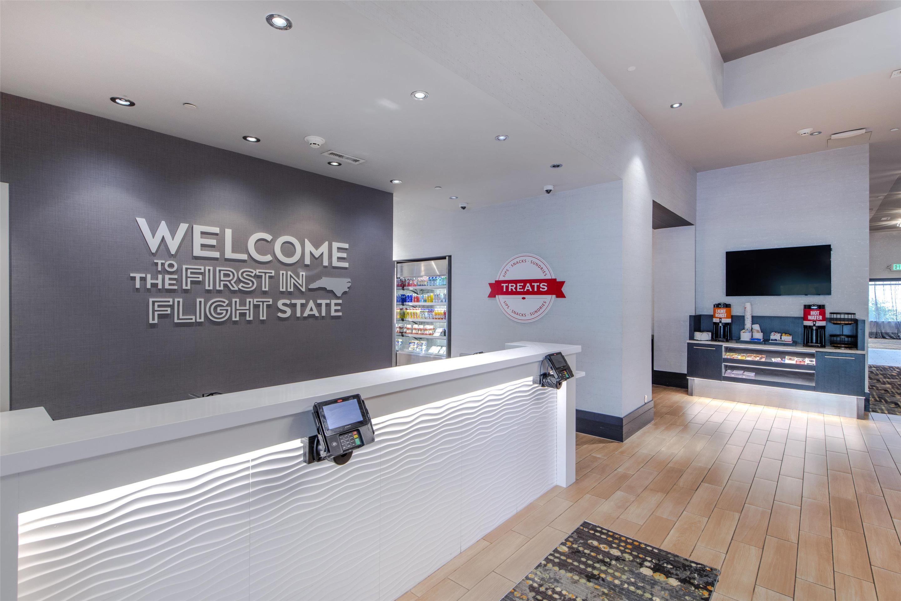 Reception | Hampton Inn & Suites Raleigh-Durham Airport-Brier Creek