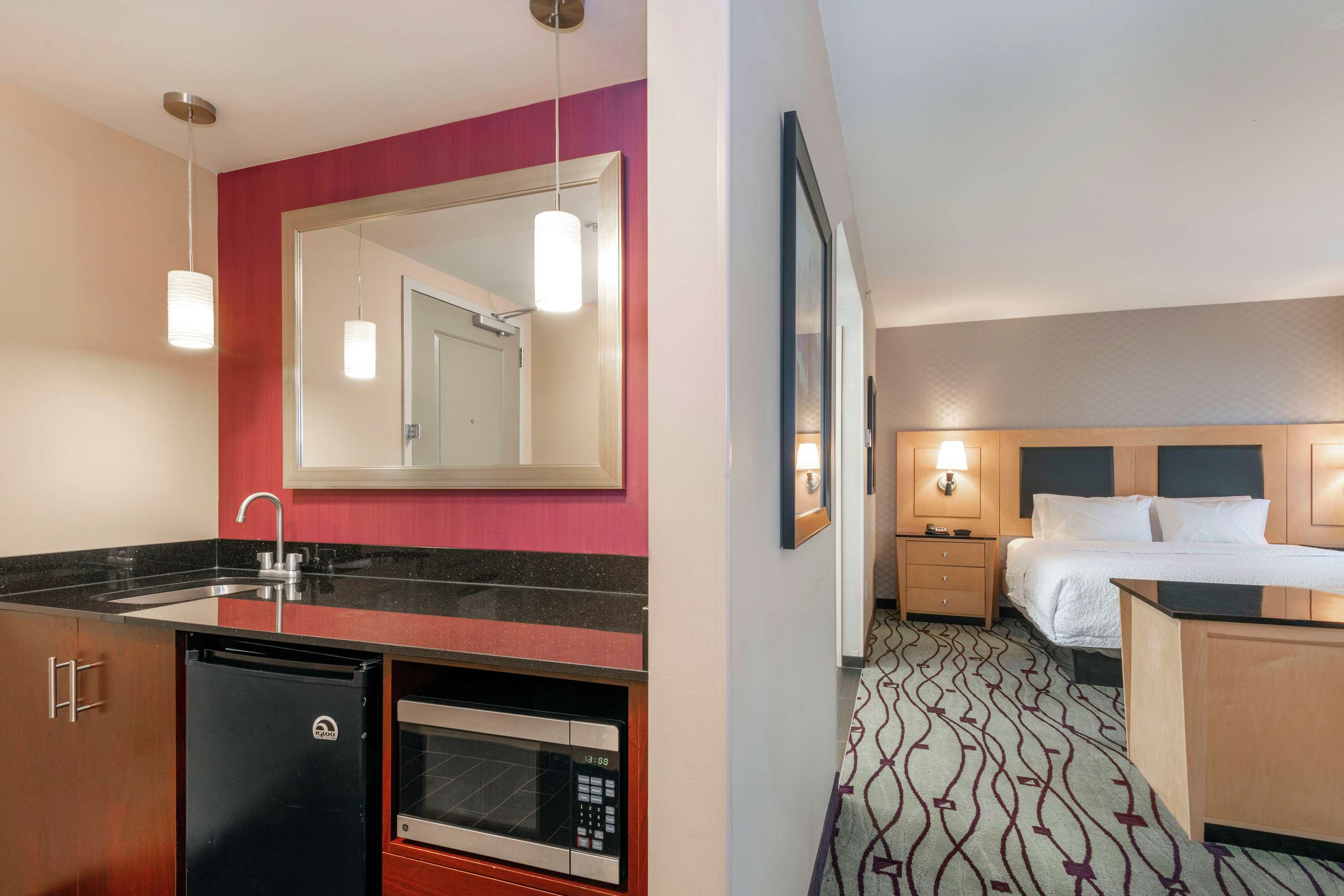 Guest room