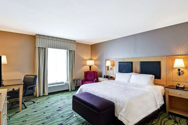  - Hampton Inn & Suites Crabtree Valley Raleigh - I-440, Exit 7
