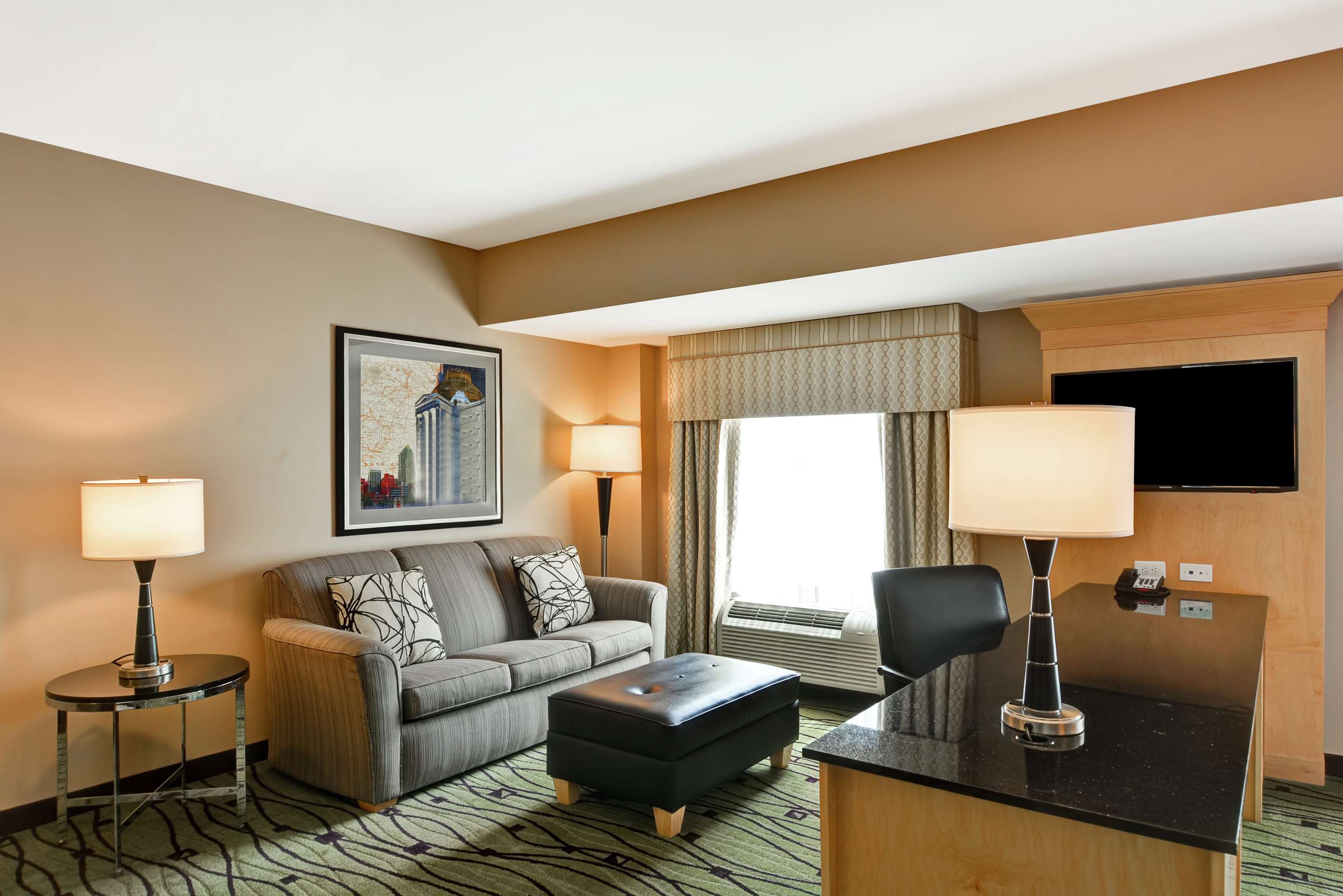 Guest room