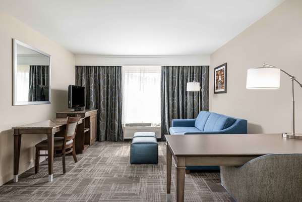  - Hampton Inn & Suites Chapel Hill - I-40, Exit 273